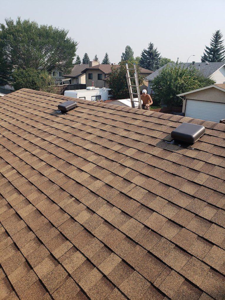 St. Albert roofing experts at work
