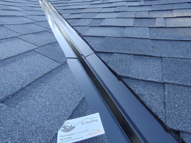 Metal Valley vs Shingle Valley: Edmonton Roofing Guide